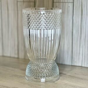 Sumptuously Cultivated Alma Lifted Candle Holder